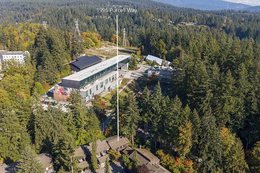 1996 Purcell Way North Vancouver, BC - 37
