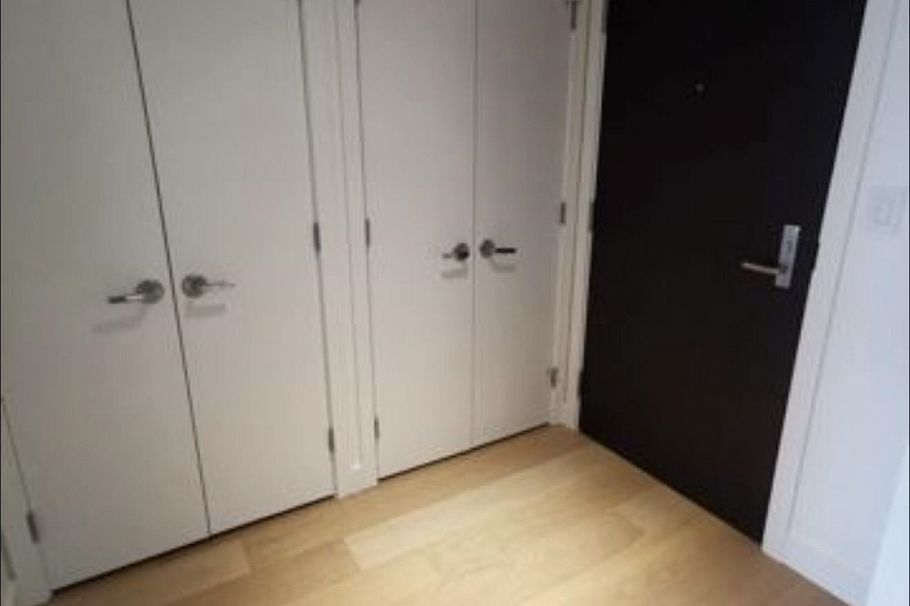 504 1571 W 57th Avenue Vancouver, BC - 4