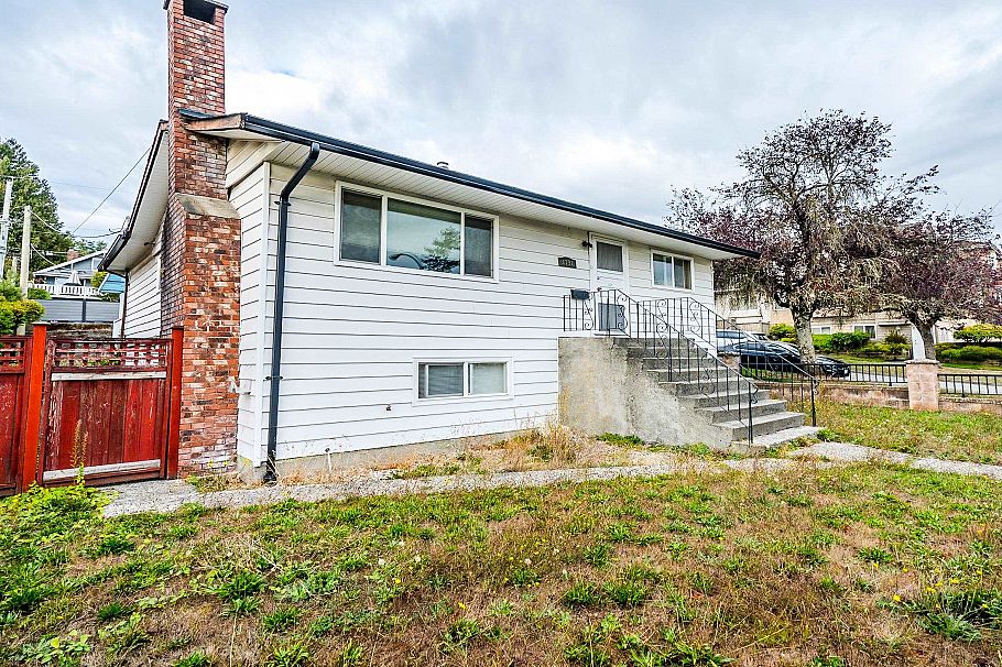 1791 E 64th Avenue Vancouver, BC - 10