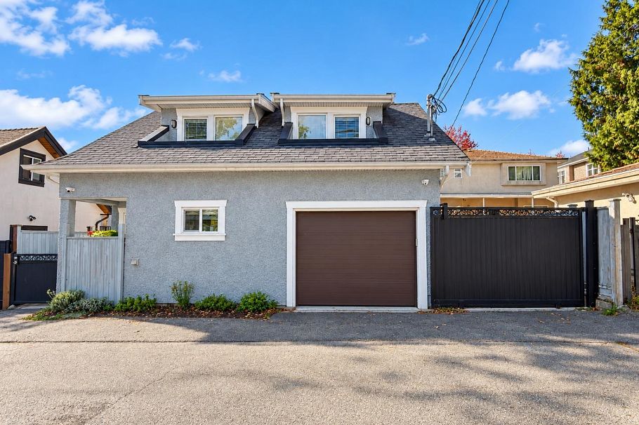 6830 Vivian Street Vancouver, BC - 35