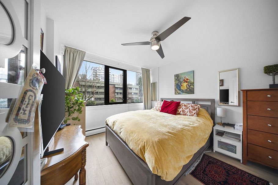 301 1330 Harwood Street Vancouver, BC - 16