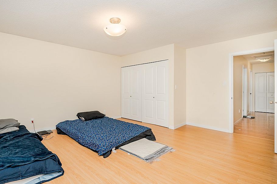 1791 E 64th Avenue Vancouver, BC - 27