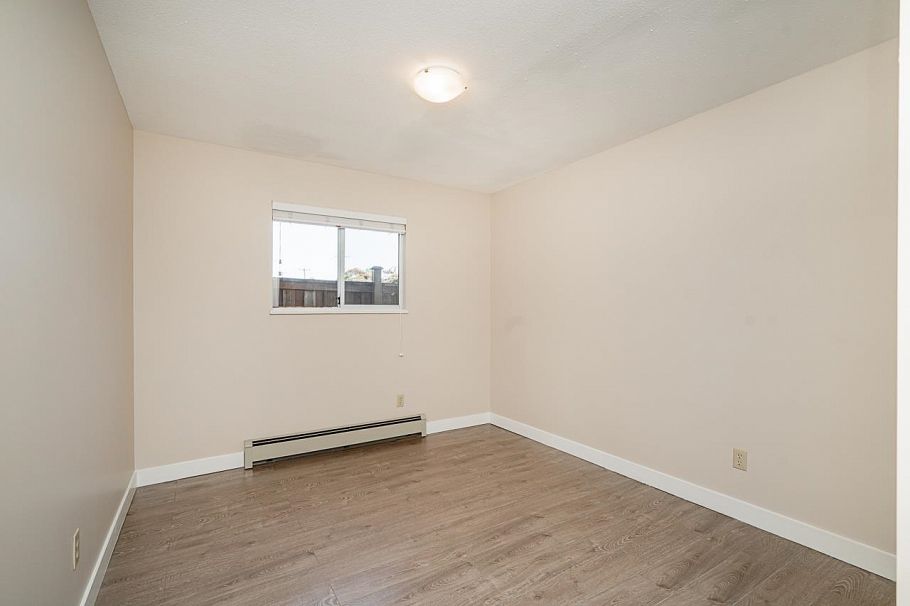 2692 E 46th Avenue Vancouver, BC - 10
