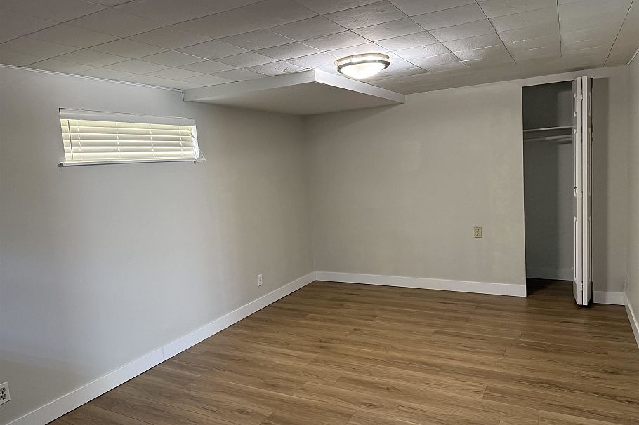 3466 E 2nd Avenue Vancouver, BC - 9