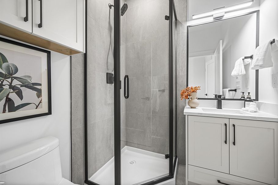 2712 Kitchener Street Vancouver, BC - 13