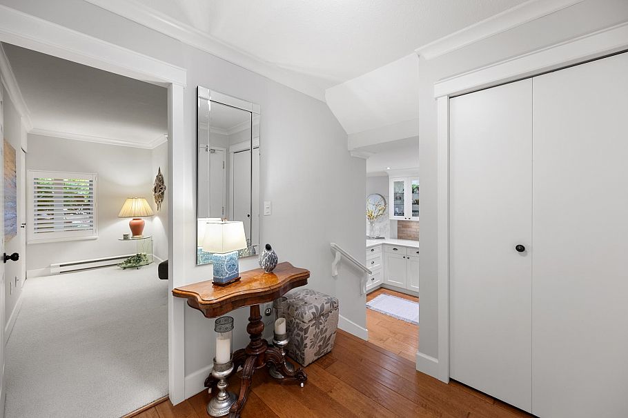 102 828 Gilford Street Vancouver, BC - 22