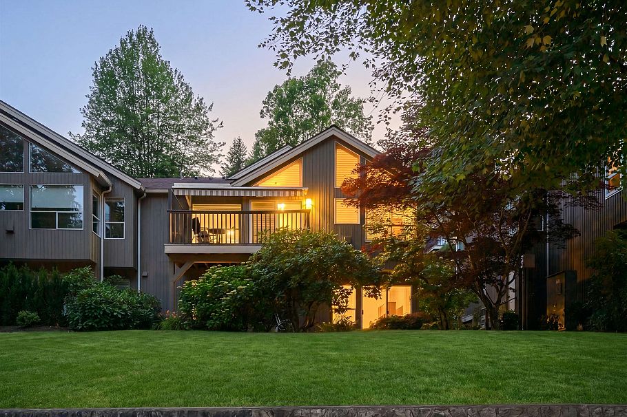 29 4055 Indian River Drive North Vancouver, BC - 30