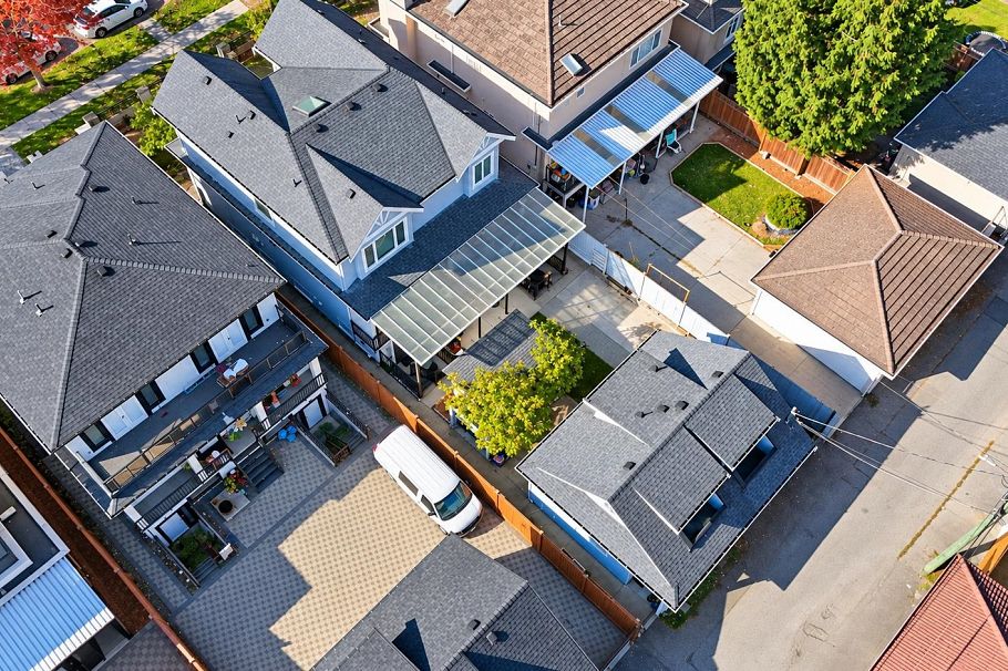 6830 Vivian Street Vancouver, BC - 33