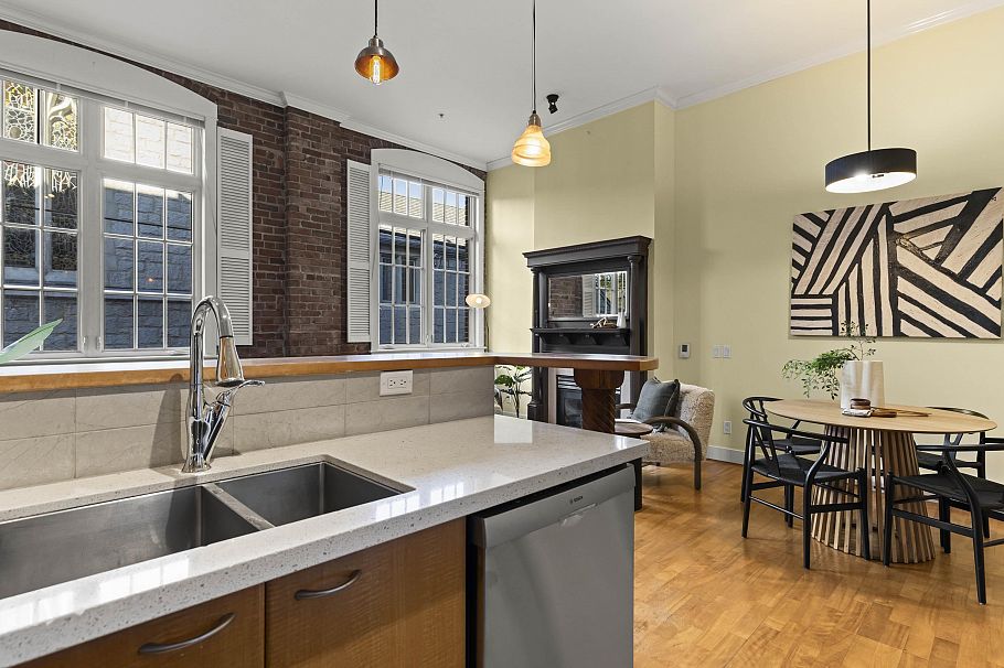 105 1811 W 16th Avenue Vancouver, BC - 20