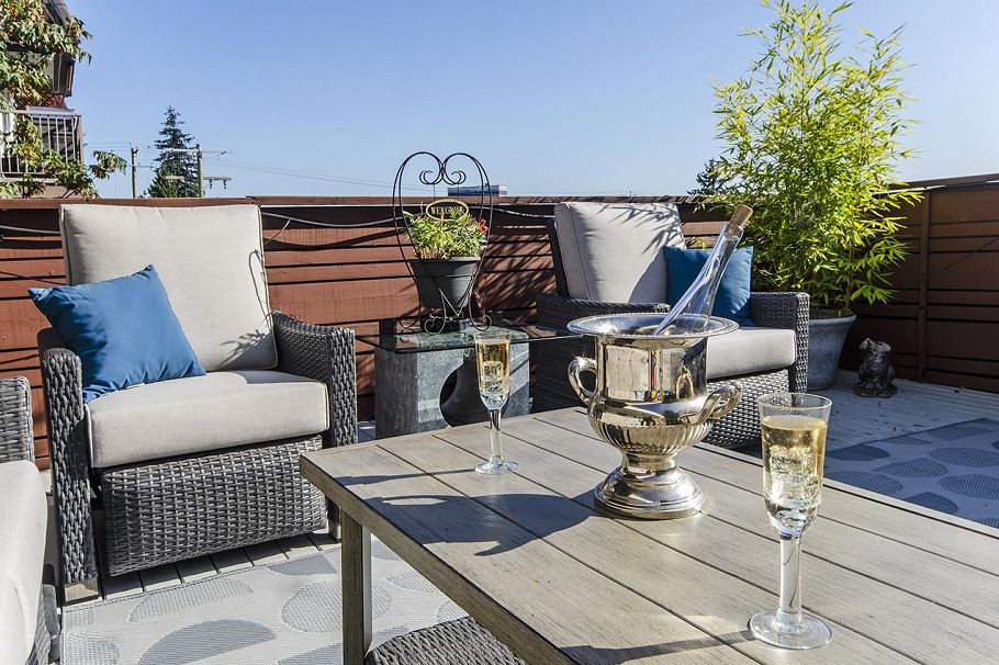 404 360 E 2nd Street North Vancouver, BC - 35