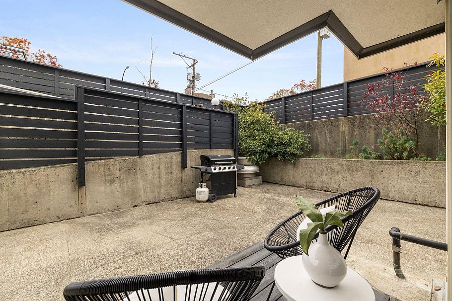 106 33 N Templeton Drive Vancouver, BC - 19