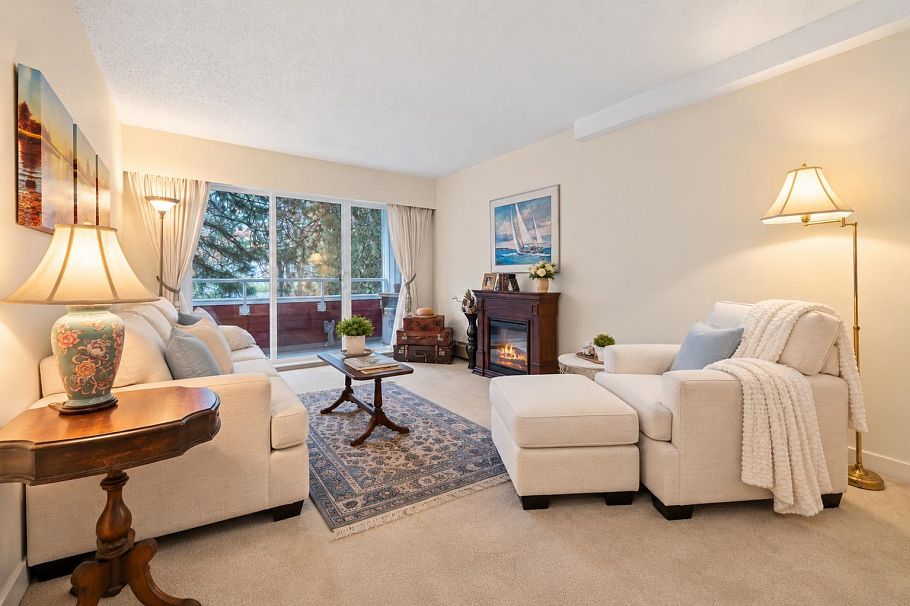 206 250 W 1st Street North Vancouver, BC - 14