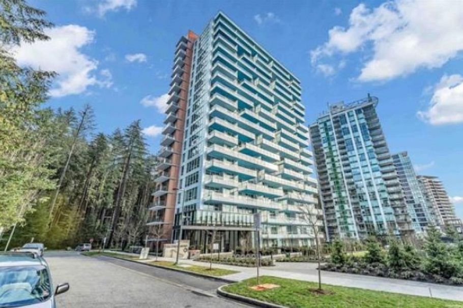 305 5608 Berton Avenue Vancouver, BC - 1