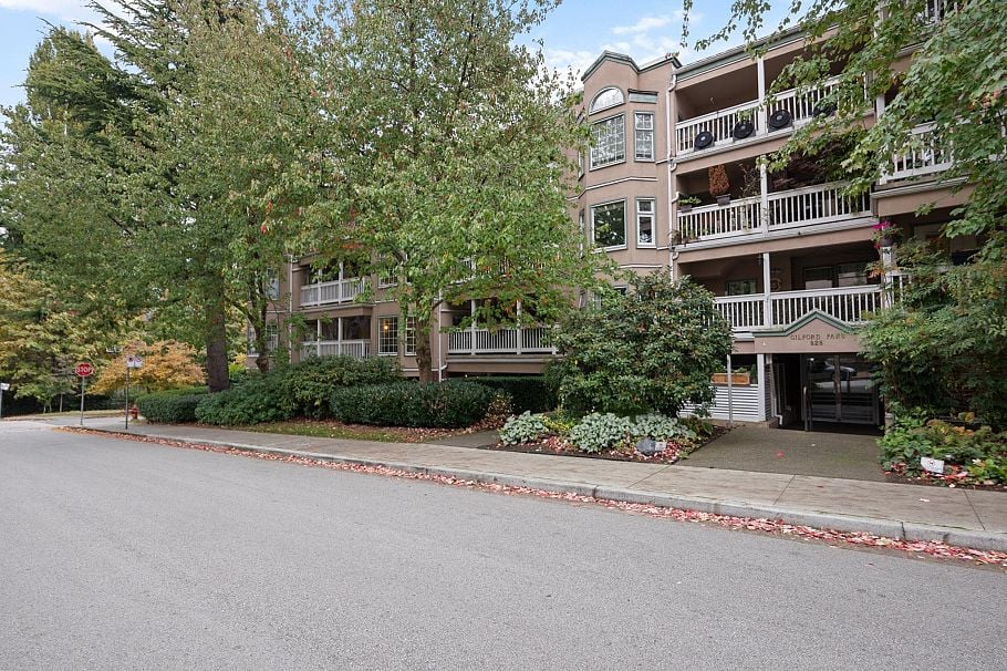 102 828 Gilford Street Vancouver, BC - 1