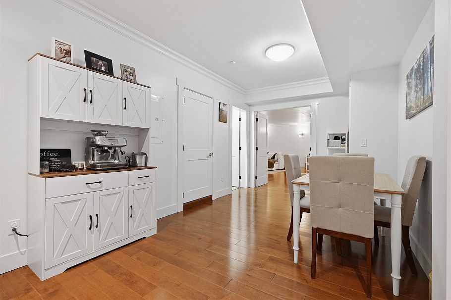 631 W 24th Close North Vancouver, BC - 33