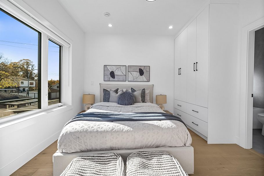 2 2710 Kitchener Street Vancouver, BC - 18