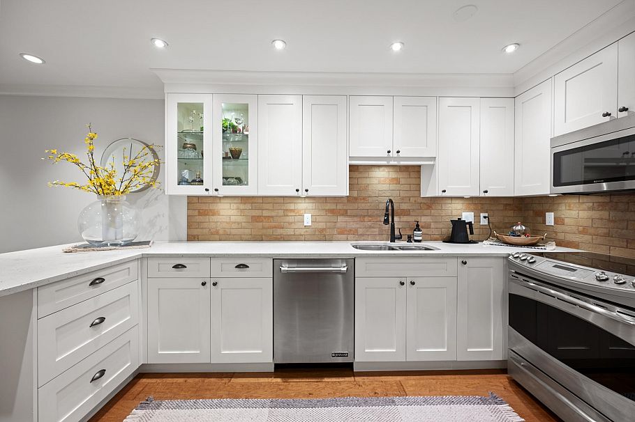 102 828 Gilford Street Vancouver, BC - 7