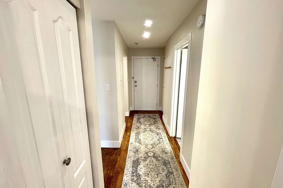 348 588 E 5th Avenue Vancouver, BC - 5