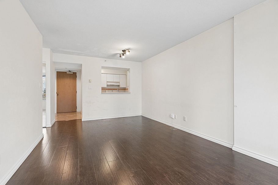 805 888 Hamilton Street Vancouver, BC - 10