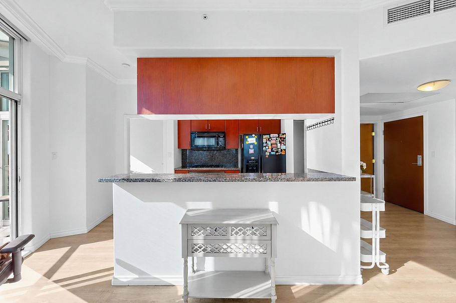 3803 1111 W Pender Street Vancouver, BC - 12