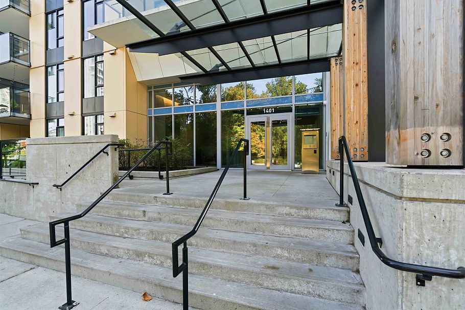 1306 1401 Hunter Street North Vancouver, BC - 34