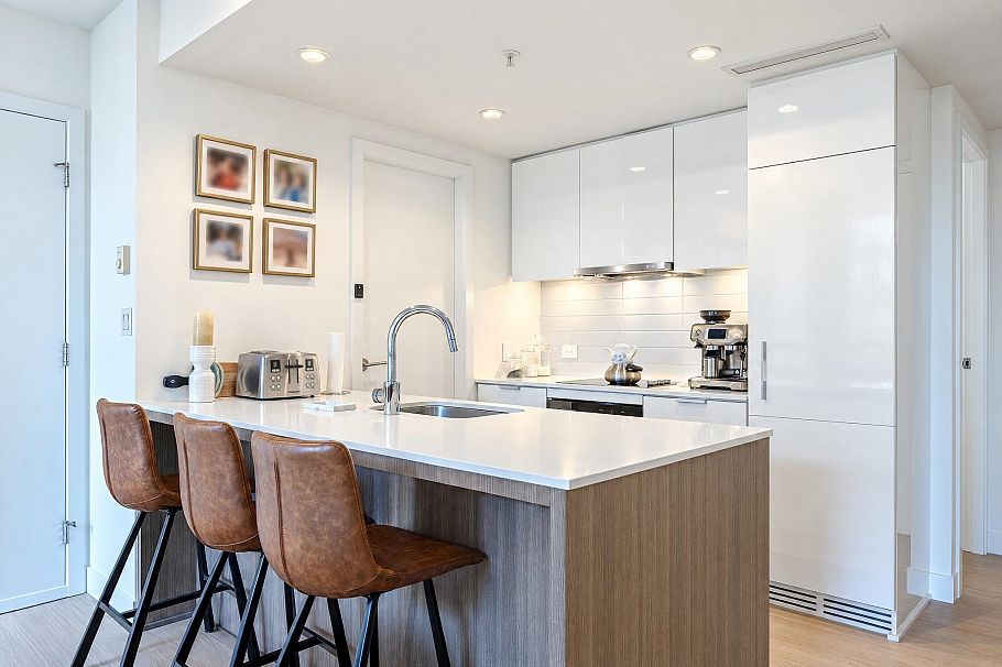 309 1308 Hornby Street Vancouver, BC - 2