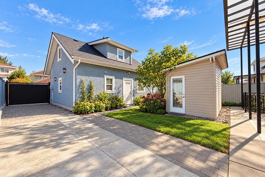 6830 Vivian Street Vancouver, BC - 32