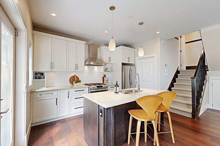 1338 E 23rd Avenue Vancouver, BC - 15