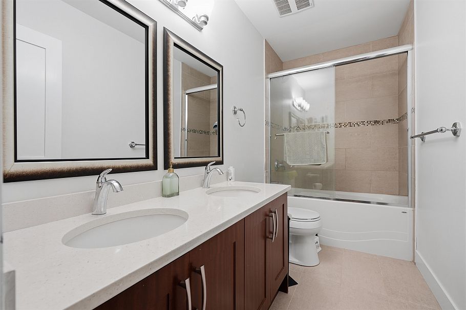631 W 24th Close North Vancouver, BC - 34