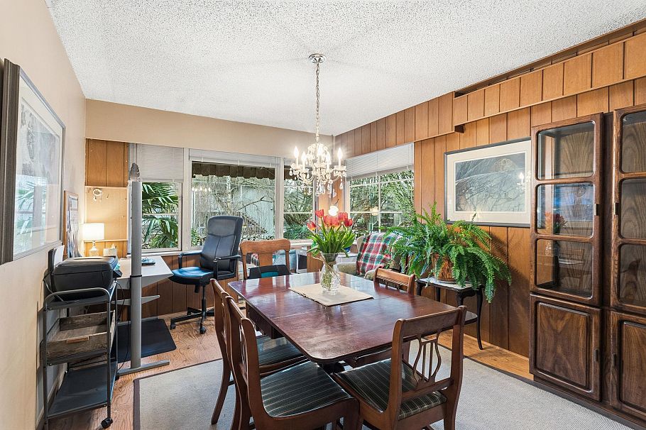 2582 W 6th Avenue Vancouver, BC - 13