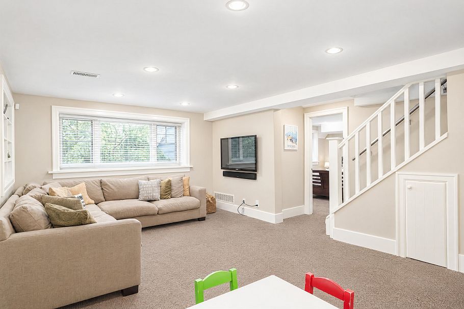 3811 W 26th Avenue Vancouver, BC - 19