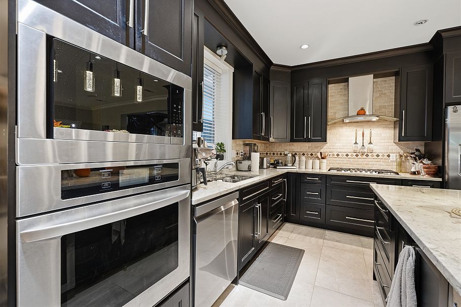 631 W 24th Close North Vancouver, BC - 14