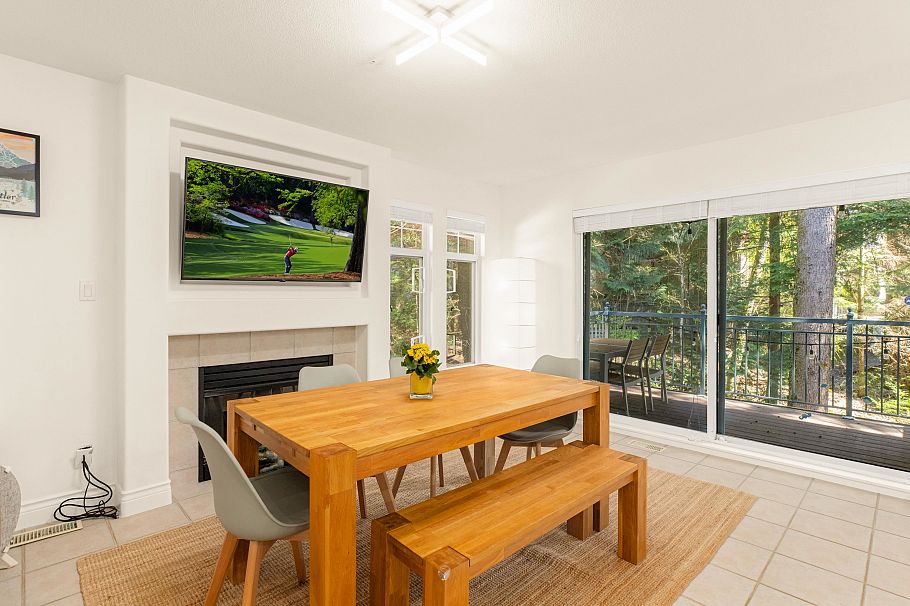 1188 Strathaven Drive North Vancouver, BC - 11