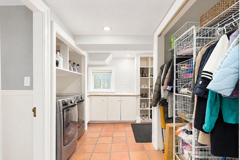 3811 W 26th Avenue Vancouver, BC - 24