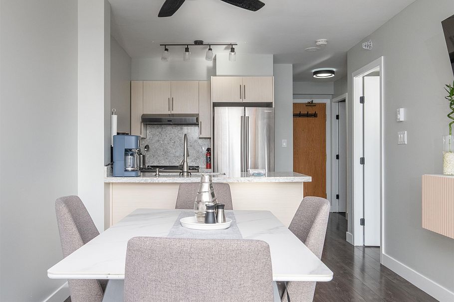 2505 1189 Howe Street Vancouver, BC - 8