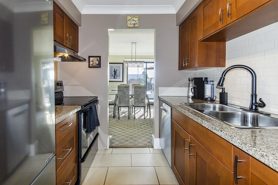 404 360 E 2nd Street North Vancouver, BC - 29