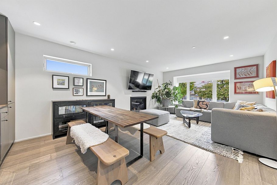 2505 Adanac Street Vancouver, BC - 19