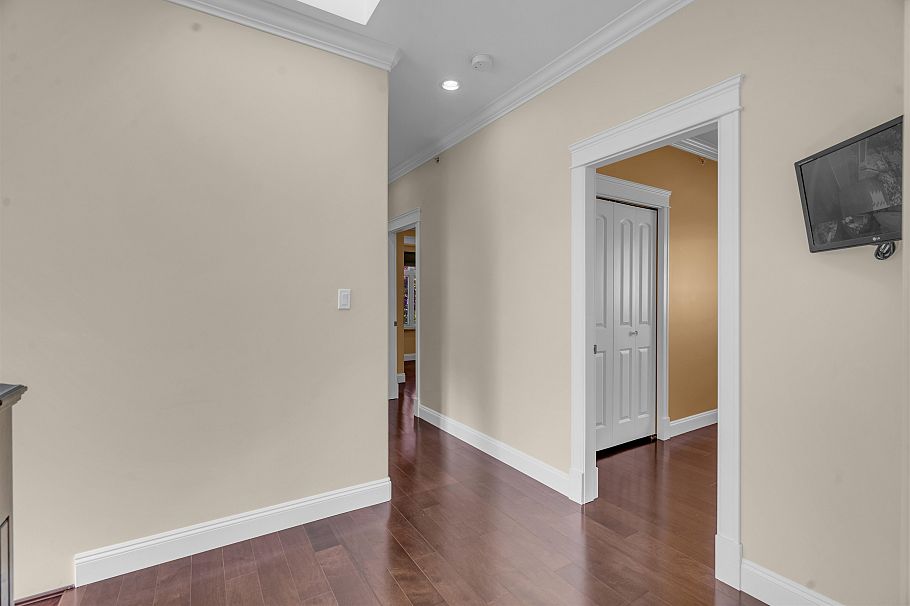 6830 Vivian Street Vancouver, BC - 19