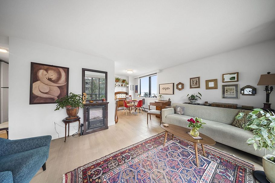 301 1330 Harwood Street Vancouver, BC - 9