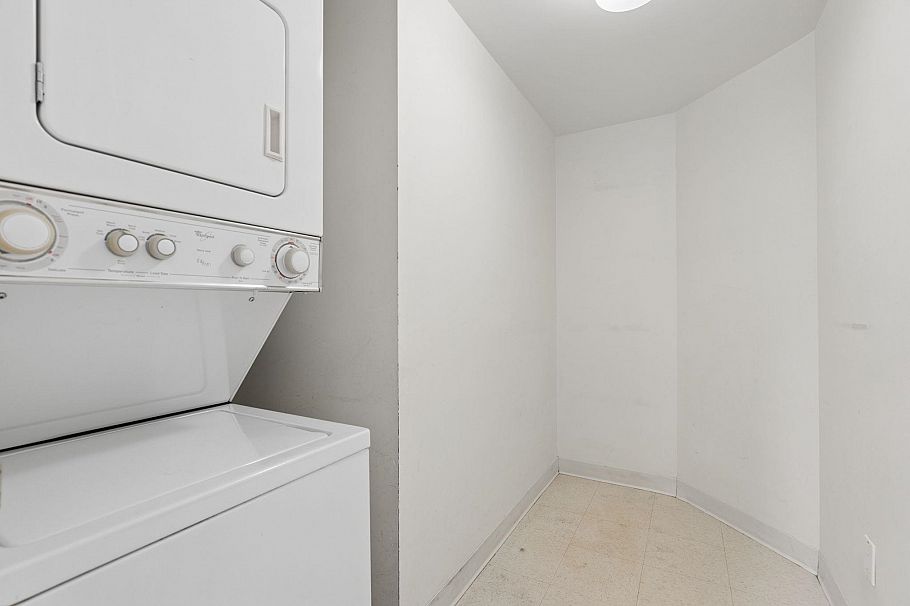 805 888 Hamilton Street Vancouver, BC - 22