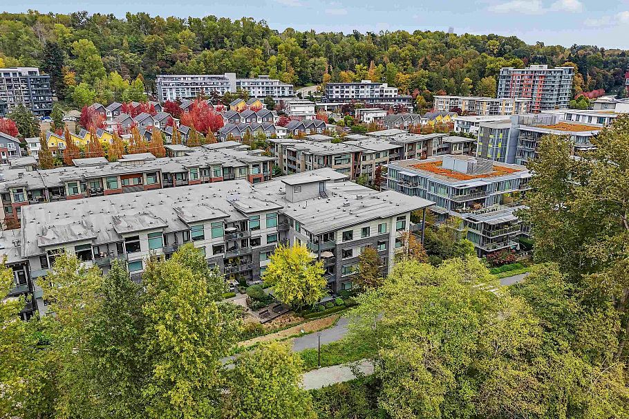 327 3138 Riverwalk Avenue Vancouver, BC - 26