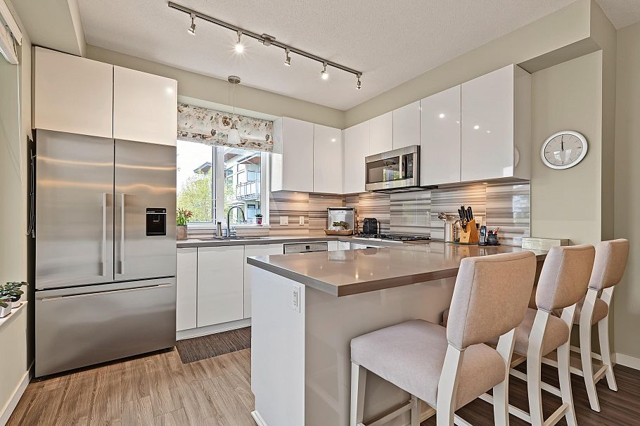 327 3138 Riverwalk Avenue Vancouver, BC - 8
