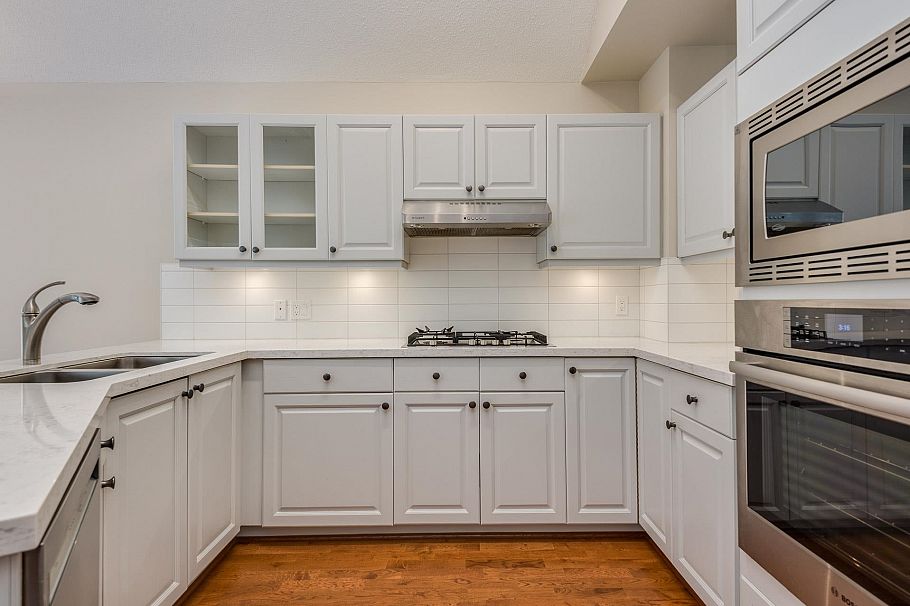 29 4055 Indian River Drive North Vancouver, BC - 5