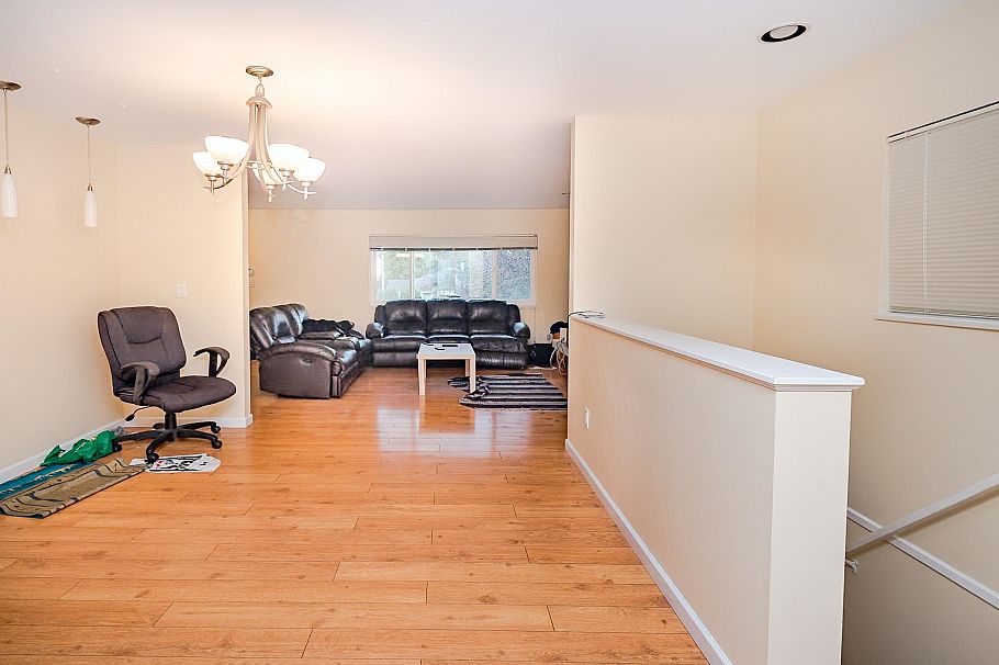 1791 E 64th Avenue Vancouver, BC - 12