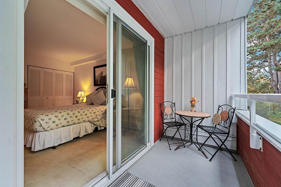 206 250 W 1st Street North Vancouver, BC - 7