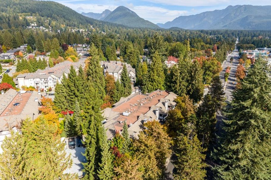 308 1150 Lynn Valley Road North Vancouver, BC - 32