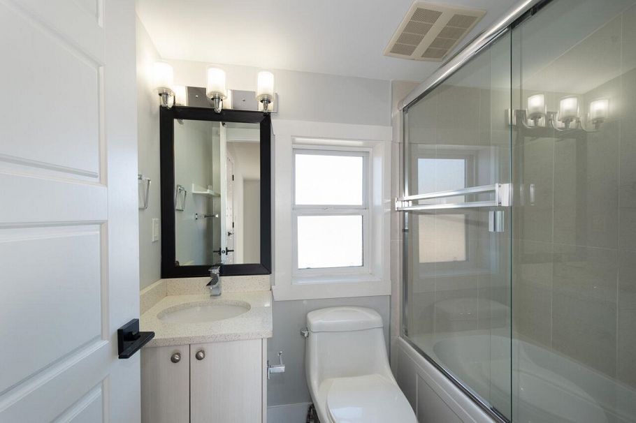 1195 Nootka Street Vancouver, BC - 37