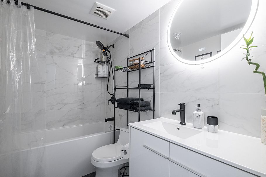 2505 1189 Howe Street Vancouver, BC - 16