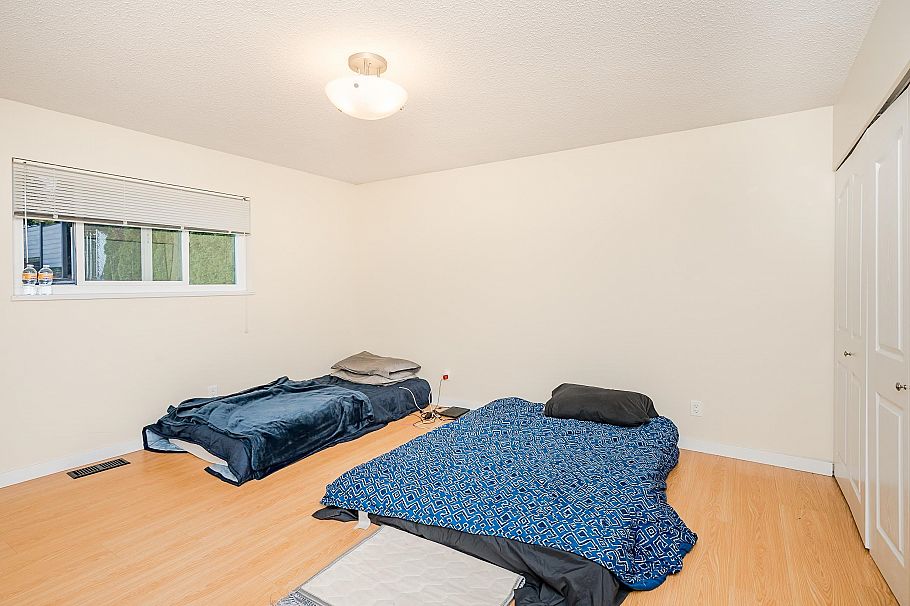 1791 E 64th Avenue Vancouver, BC - 24