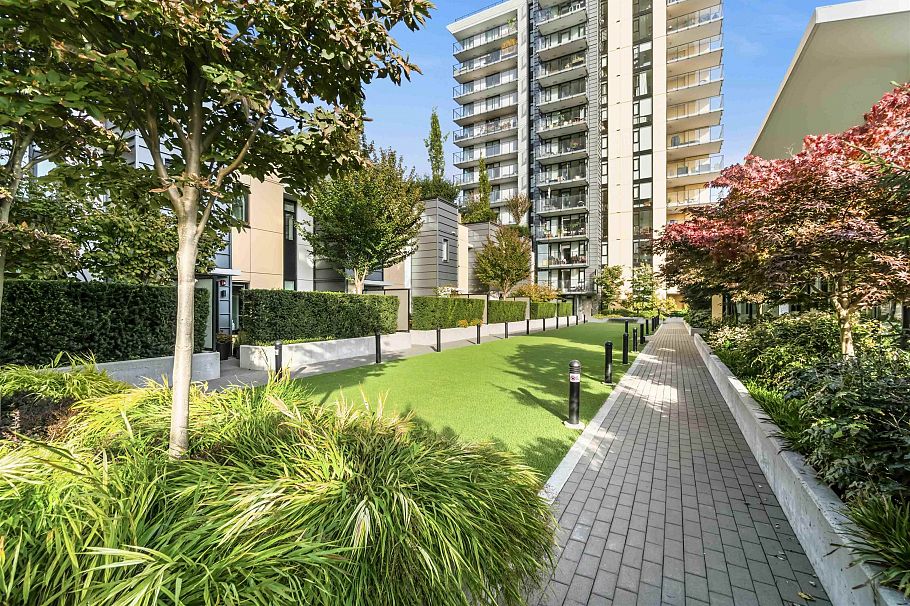 1306 1401 Hunter Street North Vancouver, BC - 30